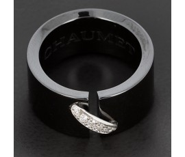 Bague Chaumet en céramique noire nacrée et diamants, collection Lien -B10156