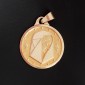 Médaille de baptême de la Vierge au Lys en or jaune 750 ‰ -B10214