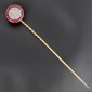 Epingle à cravate en or jaune 750 ‰ diamants et rubis -B10269
