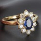Marguerite en or jaune 750 ‰ saphir et diamants -B10271