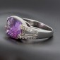 Bague moderne en or blanc 750 ‰  améthyste et diamants - B10281