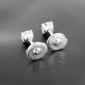 Puces d'oreilles en or blanc 750 ‰ présentant 2 diamants taille brillant 0,74 ct environ ( estimé H-SI2), fermeture alpa-B10374