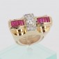 Bague tank en or jaune 750 ‰ diamant taille ancienne de 0.35ct souligné de diamants baguette et de rubis calibrés -B10410