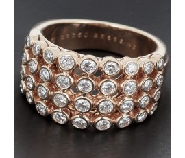 Bague vintage Van Cleef & Arpels en or jaune présentant sur un motif perlé 36 diamants pour 1,50 ct env signée  -B10421