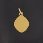 Médaille losange en or jaune 750 ‰ à décor d'une tête de Chérubin - B10434
