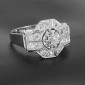 Bague en or blanc 750 ‰ et platine présentant 15 diamants taille ancienne pour 1,20 ct environ - B10489