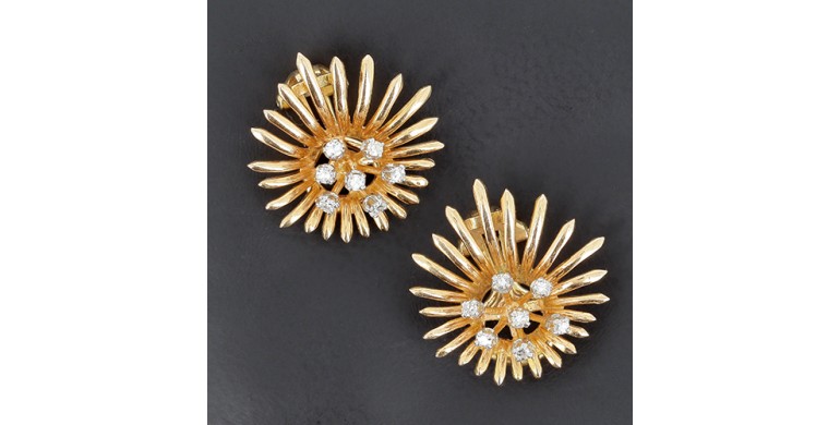 Boucles d'oreilles clips en or jaune 750 ‰ motif feuilles réhaussées de diamants - B10563