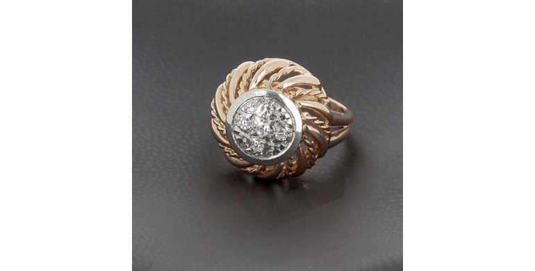Bague boule en or rose 750 ‰ platine et diamants